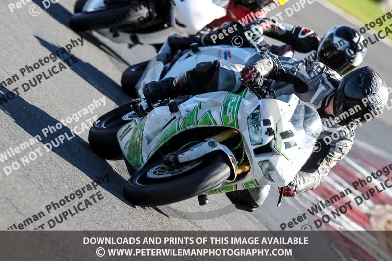 donington no limits trackday;donington park photographs;donington trackday photographs;no limits trackdays;peter wileman photography;trackday digital images;trackday photos